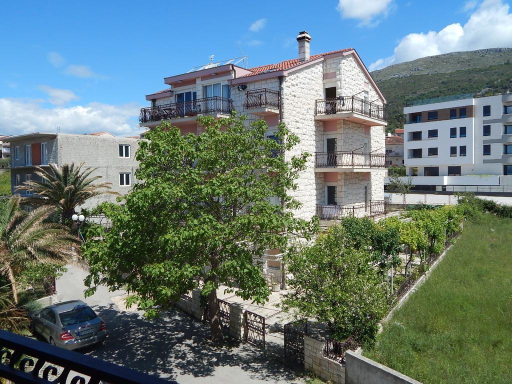 Guesthouse Kamen Kuća Podstrana Extérieur photo
