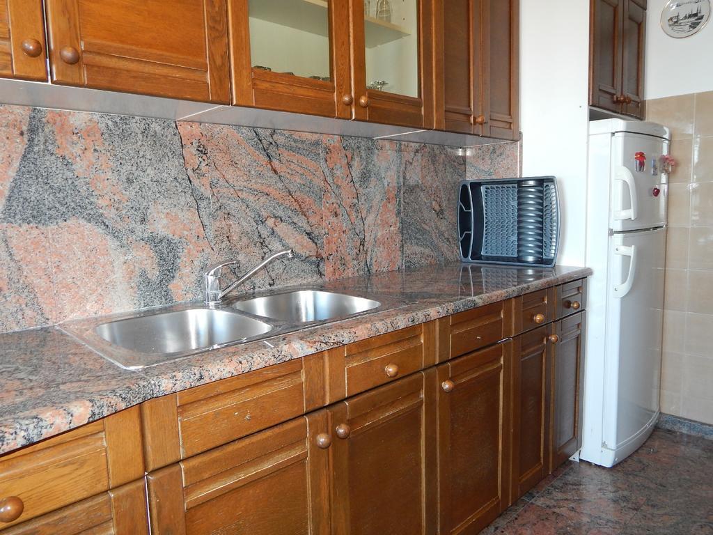 Guesthouse Kamen Kuća Podstrana Extérieur photo