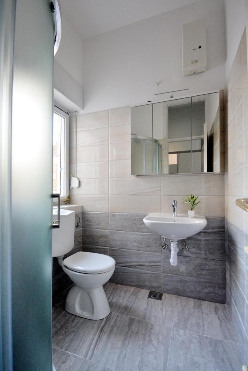 Guesthouse Kamen Kuća Podstrana Extérieur photo