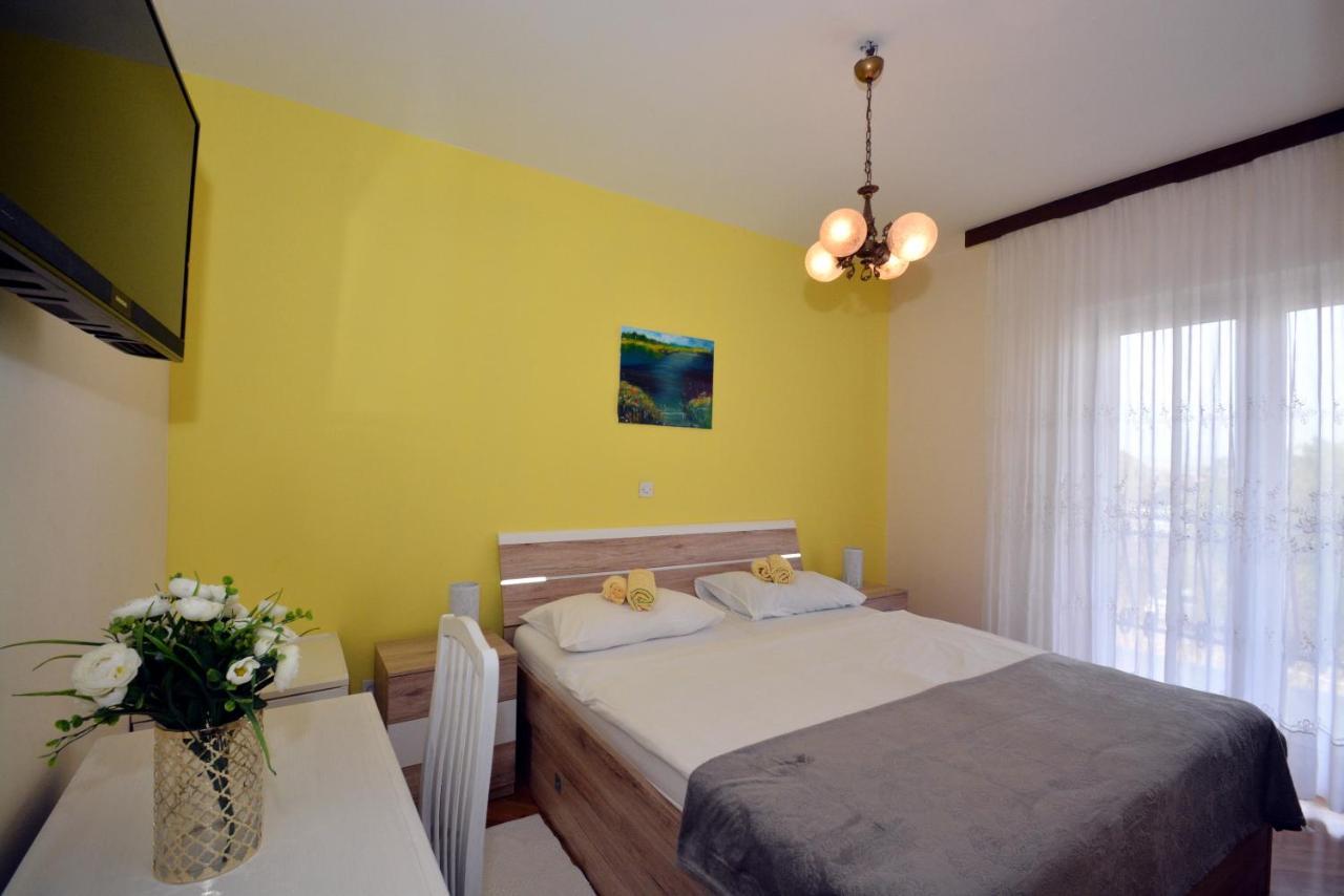 Guesthouse Kamen Kuća Podstrana Extérieur photo