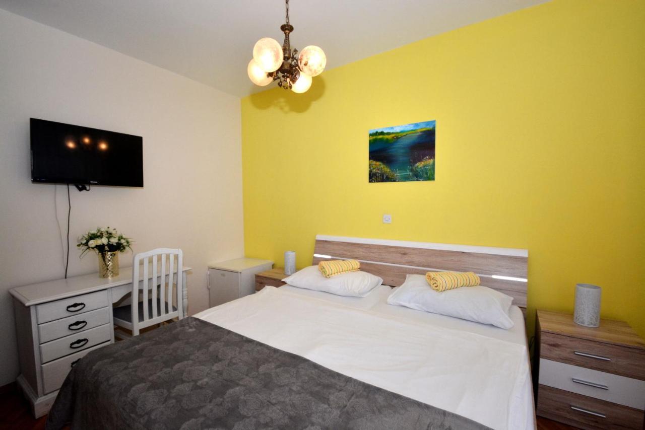 Guesthouse Kamen Kuća Podstrana Extérieur photo