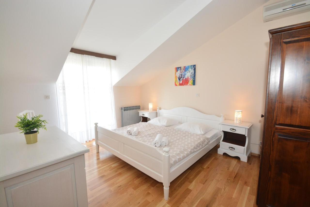 Guesthouse Kamen Kuća Podstrana Extérieur photo