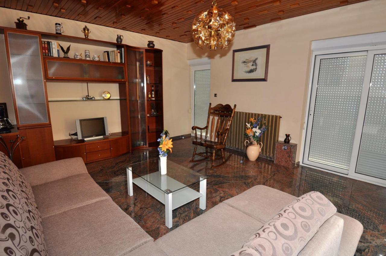Guesthouse Kamen Kuća Podstrana Extérieur photo